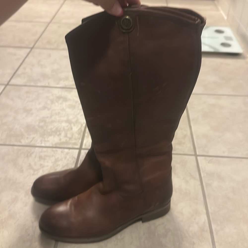 Like new! Frye Womens Cognac Riding Boots Size 8.5 Medium (B, M)
